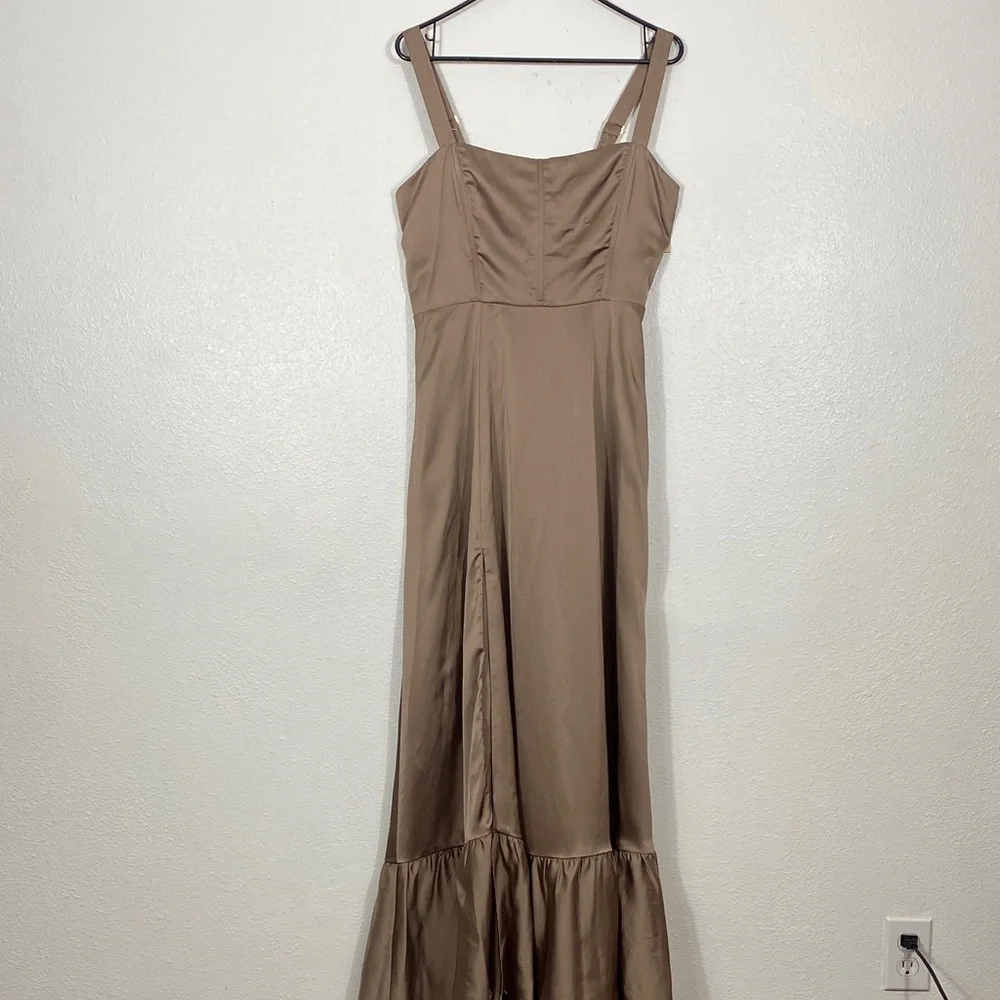 Show Me Your MuMu Tan Maxi Dress Size L - Picture 4 of 16